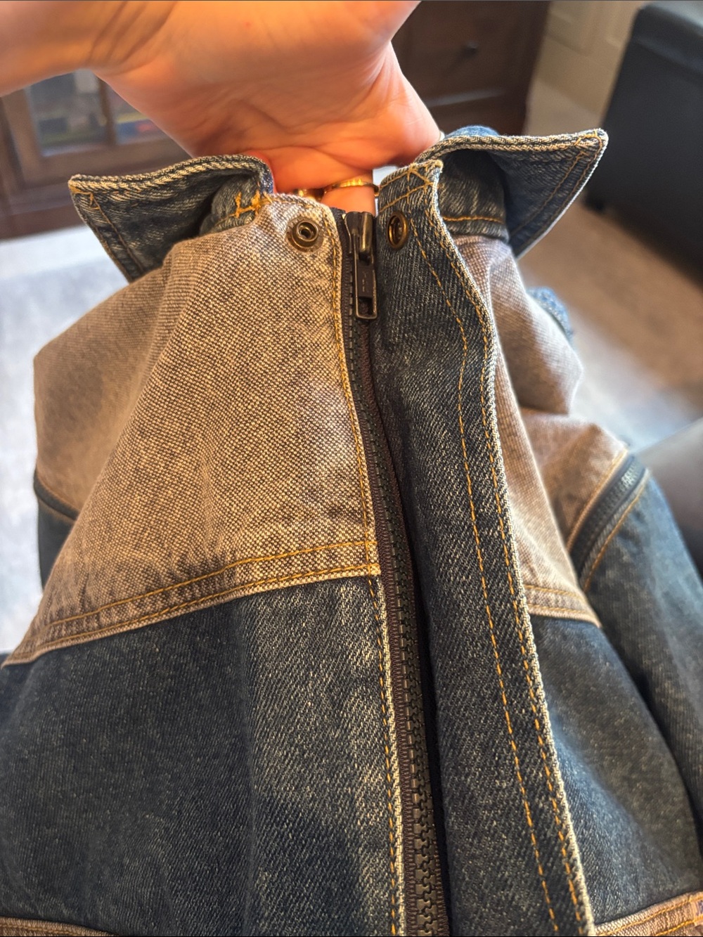 Vintage 80’s Jordache Denim Bomber Jacket M Two Toned Zip Blue Jean Pockets - Picture 4 of 9